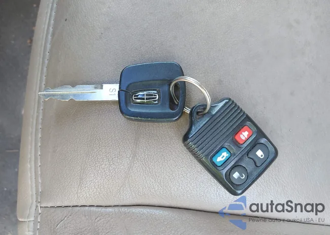 1LNHM87A2YY823140: 42604991