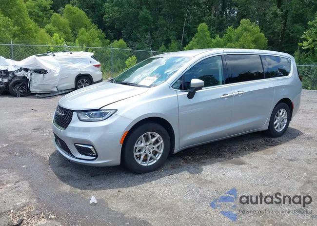 2C4RC1BG8PR628886: 42604328