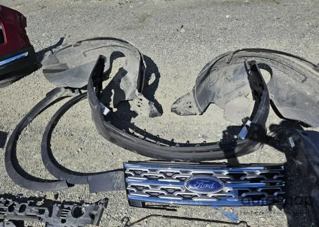 1FM5K8F84JGC73961: 42605839