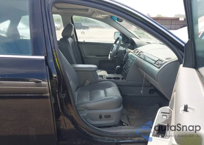 1MEHM42167G603264: 42605926