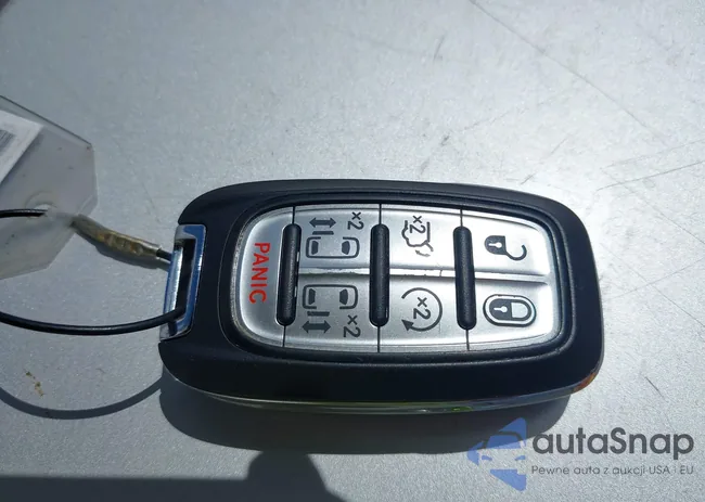 2C4RC1L70PR626077: 42606014