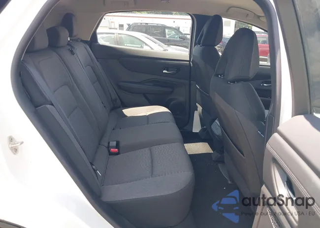 JN1BF0AA5PM404285: 42605384