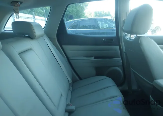 JM3ER2C52B0409531: 42606555