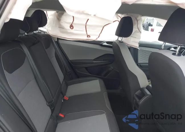 3VVCX7B2XNM047395: 42606577