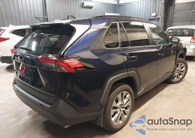 2T3A1RFVXPW401487: 42606636