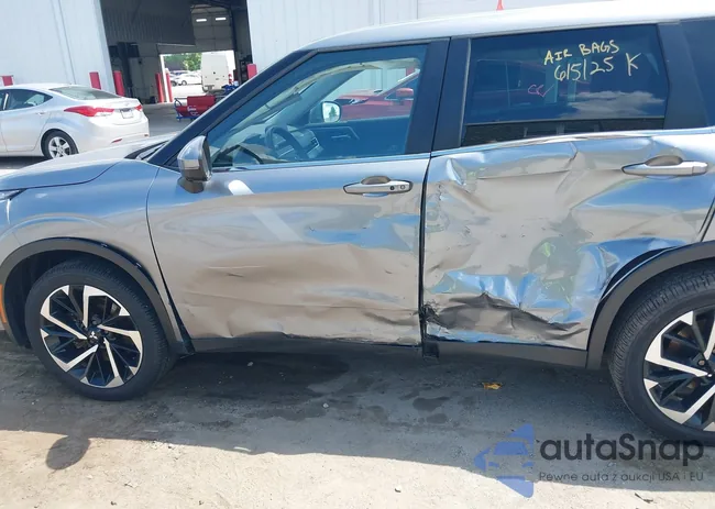 JA4J4UA85PZ012178: 42606689