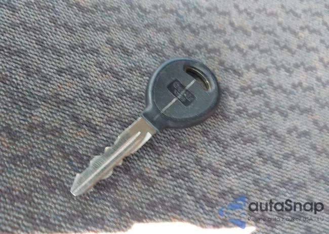 2B4GP2535YR886677: 42607014