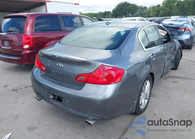 JN1CV6AP6DM720904: 42606368