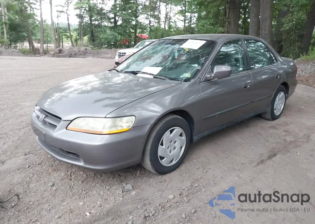 1HGCG1641YA002811: 42606402