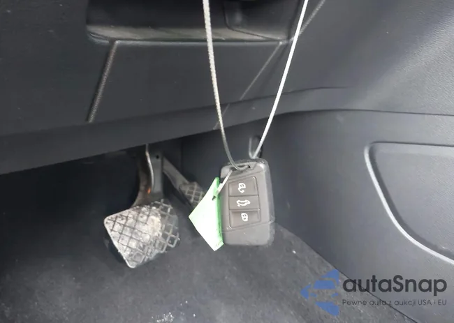 1V2KR2CA0JC575146: 42607627