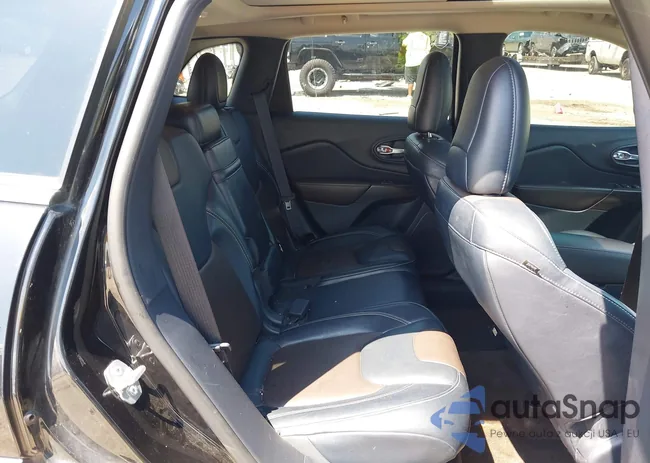 1C4PJMDS9FW513770: 42607652