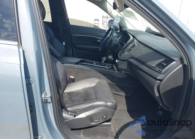 YV4A22PK7L1587875: 42607687