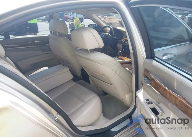 WBAYB6C58ED224881: 42607725