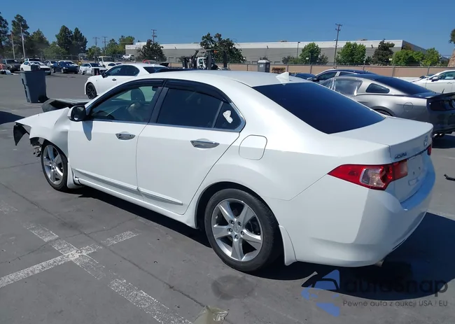 JH4CU2F41CC025613: 42607817