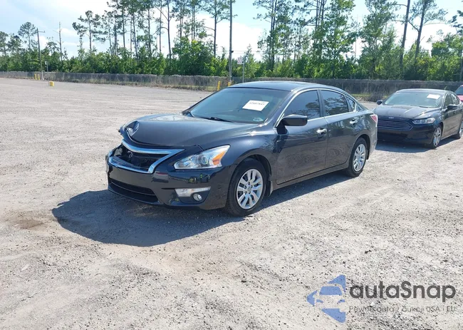 1N4AL3AP5FN353439: 42607843