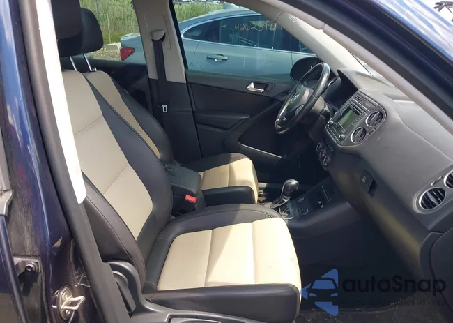 WVGAV7AX8GW595502: 42607943