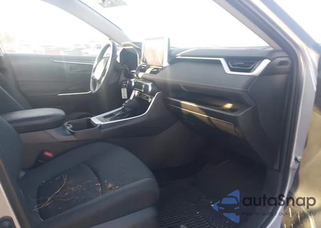 2T3H1RFV8RW307772: 42607972