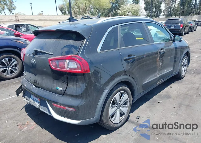 KNDCE3LC3K5283652: 42607097