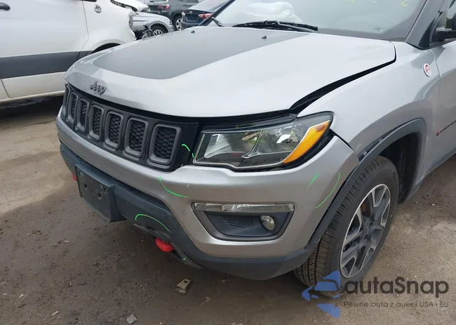 3C4NJDDB5KT671739: 42607145