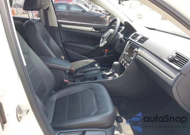 1VWAT7A37FC112814: 42607166