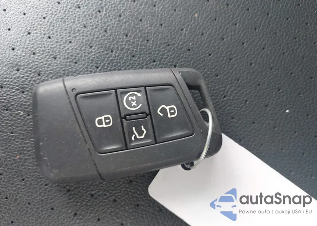 1V2ER2CA6JC533271: 42607416