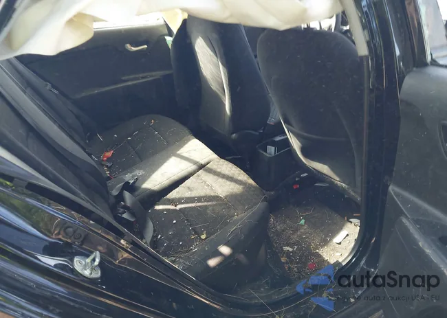 3KPA24AD7LE312710: 42608433