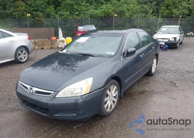 1HGCM66536A075710: 42608536