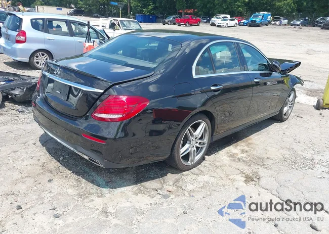 WDDZF4JB7HA116921: 42608573