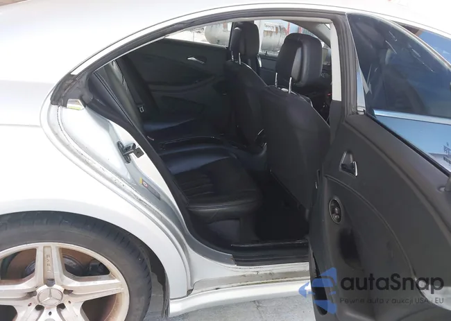 WDDDJ72X89A143938: 42608787