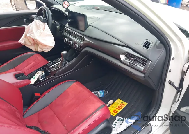 19UDE4H61RA012072: 42608969