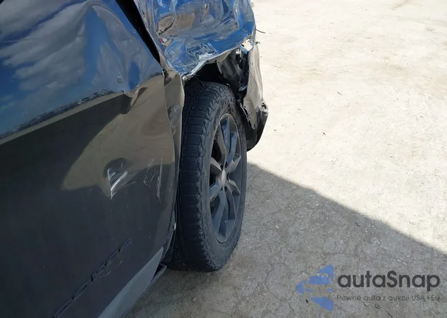 1C4PJLCB3EW295268: 42608970