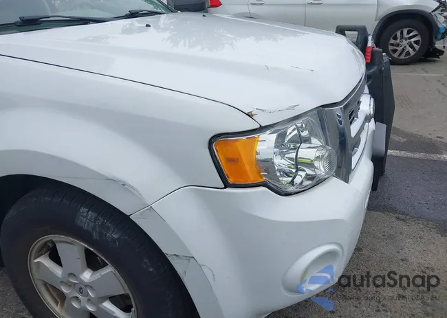 1FMCU9DG1AKD28364: 42608133