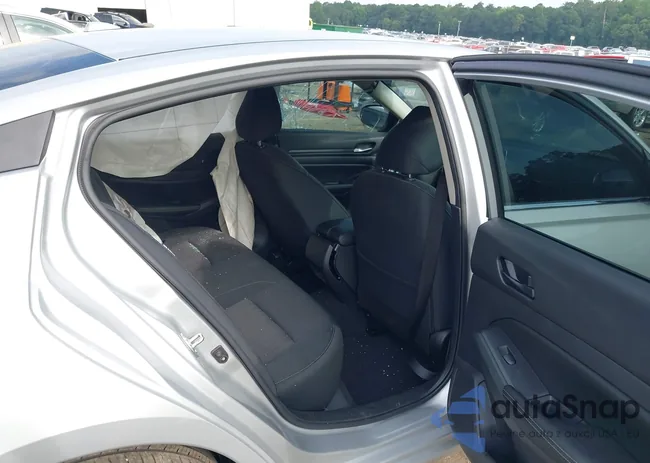 1N4BL4DV9RN426093: 42608149