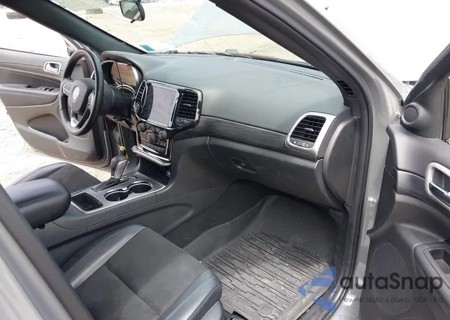 1C4RJFAG8MC730715: 42608157