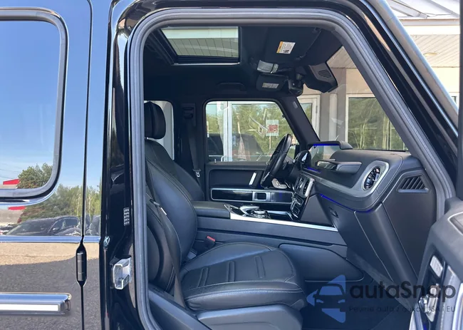 W1NYC6BJ0MX365741: 42608205