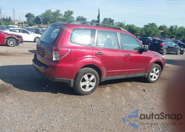 JF2SHABC2CH402821: 42608305