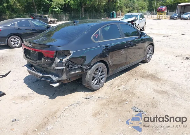 3KPF34AD2ME321755: 42608328