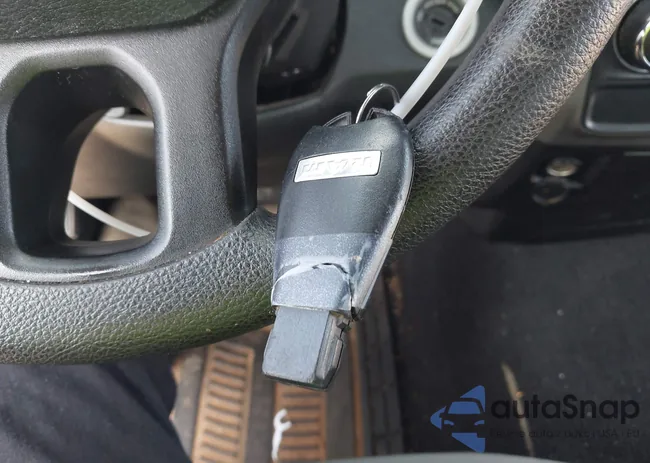 1C6RR6FTXFS659029: 42610636