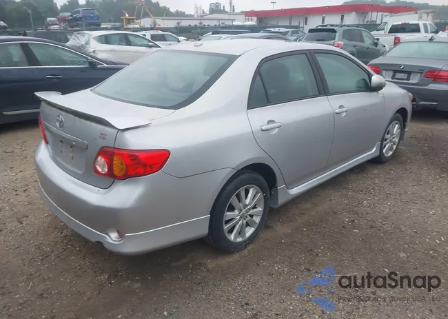 2T1BU4EE7AC366585: 42610712