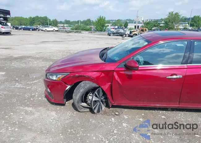 1N4BL4EW5MN391472: 42610743