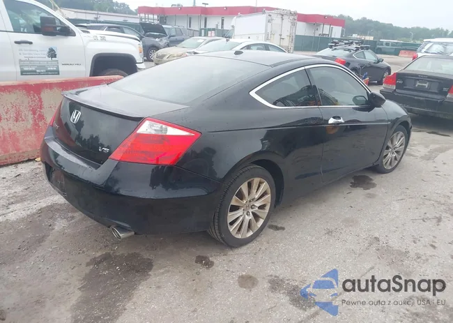 1HGCS22858A006907: 42610779