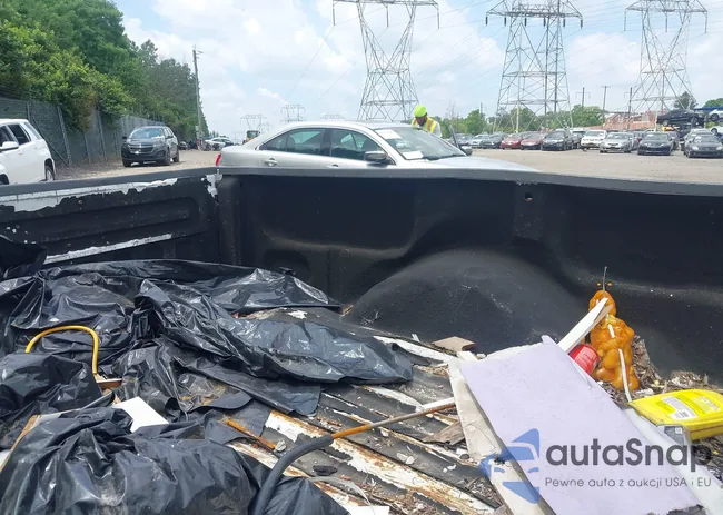 2FTRF17W84CA35714: 42610810