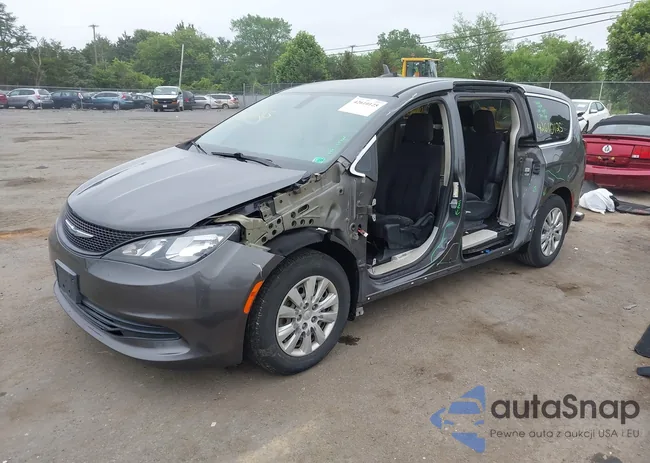 2C4RC1AG1JR258020: 42610125