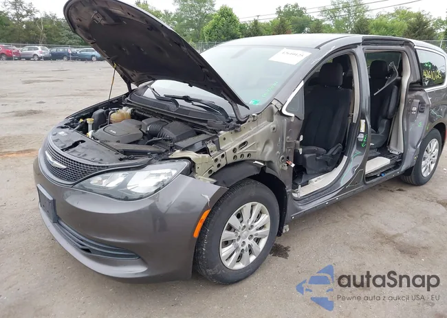 2C4RC1AG1JR258020: 42610125