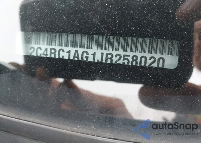 2C4RC1AG1JR258020: 42610125