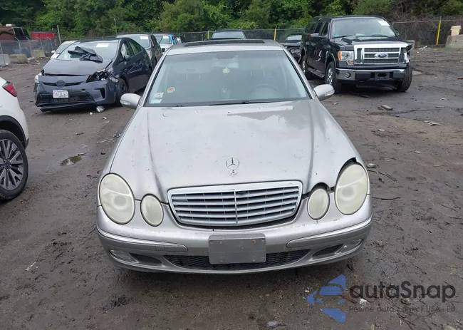 WDBUF65J63A170056: 42610208