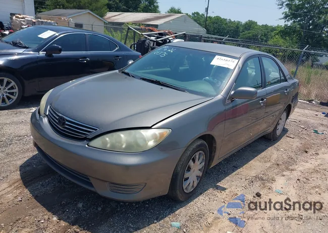 4T1BE32K75U993731: 42610375