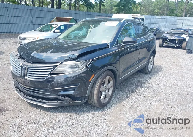 5LMCJ1C90HUL52132: 42611380