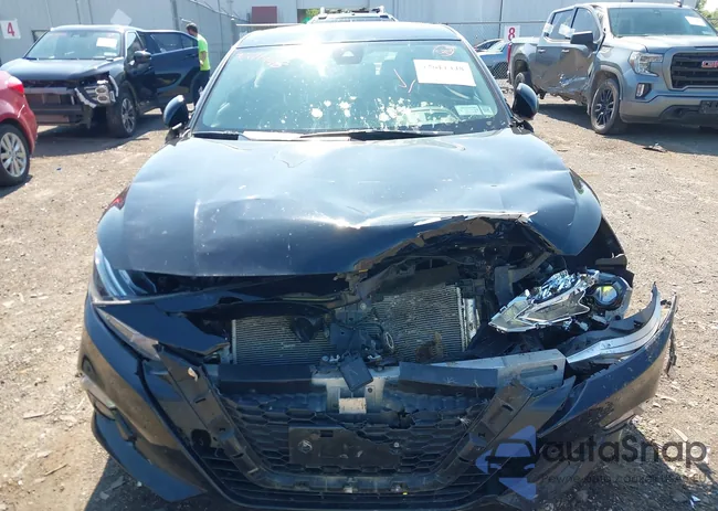 1N4BL4EW4LC101152: 42611448