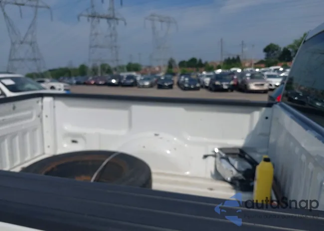 1FTMF1CM4DFC16781: 42611822